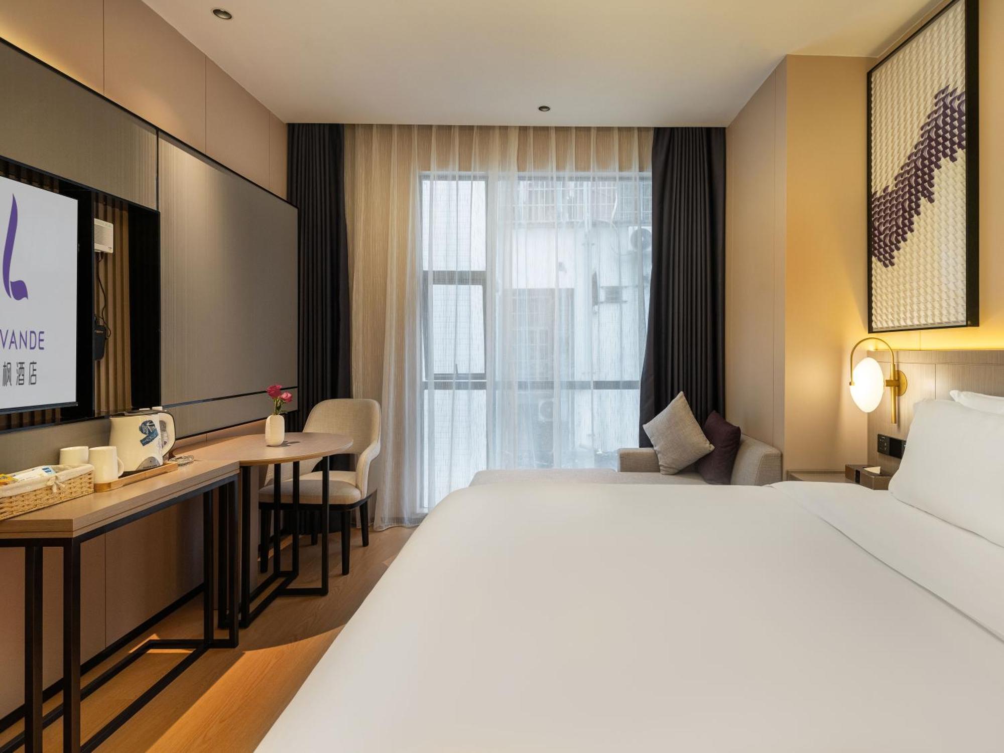 Lavande International Hotel Guangzhou Taikoo Hui Square Shipaiqiao Metro Station Branch - Free Shuttle Bus To Canton Fair Complex During Canton Fair Period & Free Vpn Internet Access Eksteriør bilde