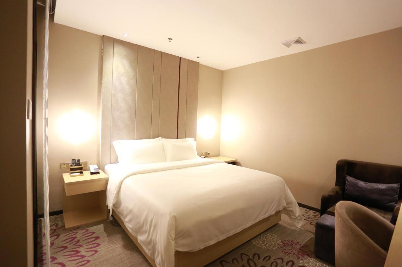 Lavande International Hotel Guangzhou Taikoo Hui Square Shipaiqiao Metro Station Branch - Free Shuttle Bus To Canton Fair Complex During Canton Fair Period & Free Vpn Internet Access Eksteriør bilde