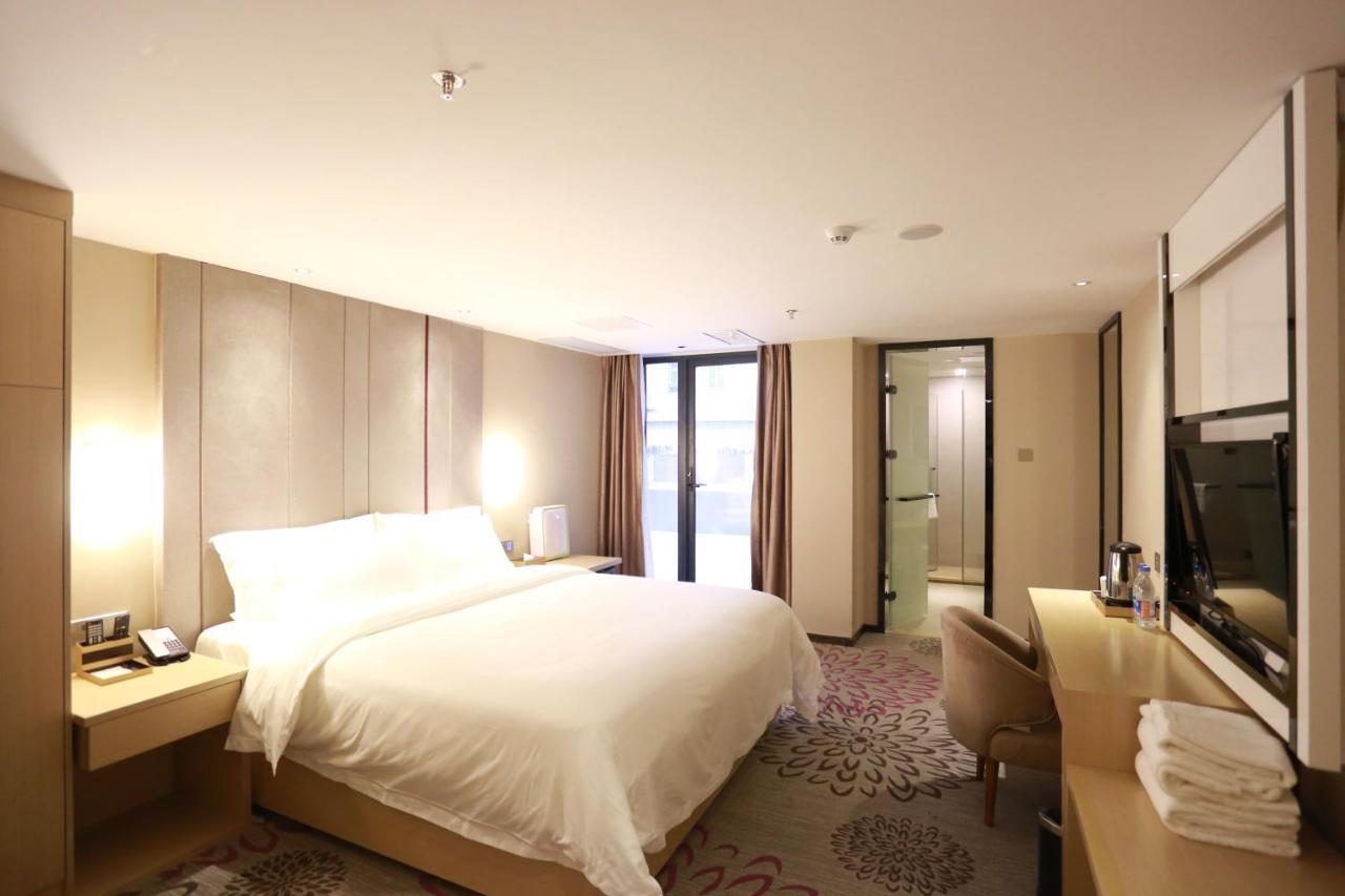 Lavande International Hotel Guangzhou Taikoo Hui Square Shipaiqiao Metro Station Branch - Free Shuttle Bus To Canton Fair Complex During Canton Fair Period & Free Vpn Internet Access Eksteriør bilde