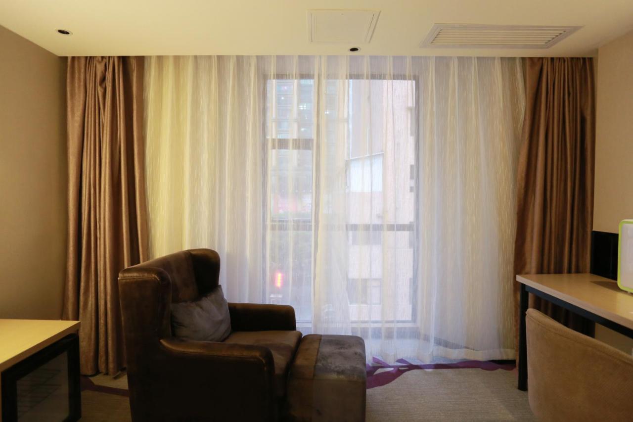 Lavande International Hotel Guangzhou Taikoo Hui Square Shipaiqiao Metro Station Branch - Free Shuttle Bus To Canton Fair Complex During Canton Fair Period & Free Vpn Internet Access Eksteriør bilde