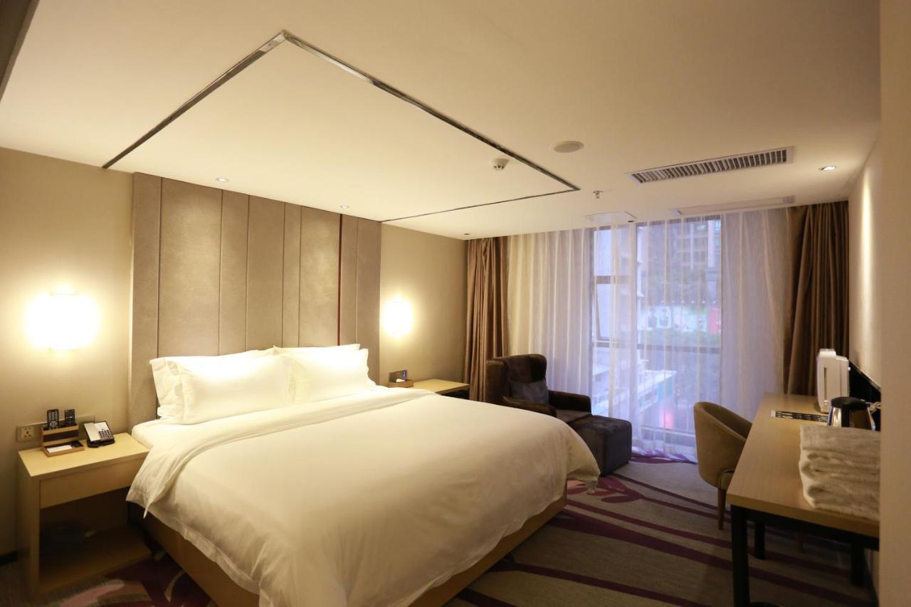 Lavande International Hotel Guangzhou Taikoo Hui Square Shipaiqiao Metro Station Branch - Free Shuttle Bus To Canton Fair Complex During Canton Fair Period & Free Vpn Internet Access Eksteriør bilde